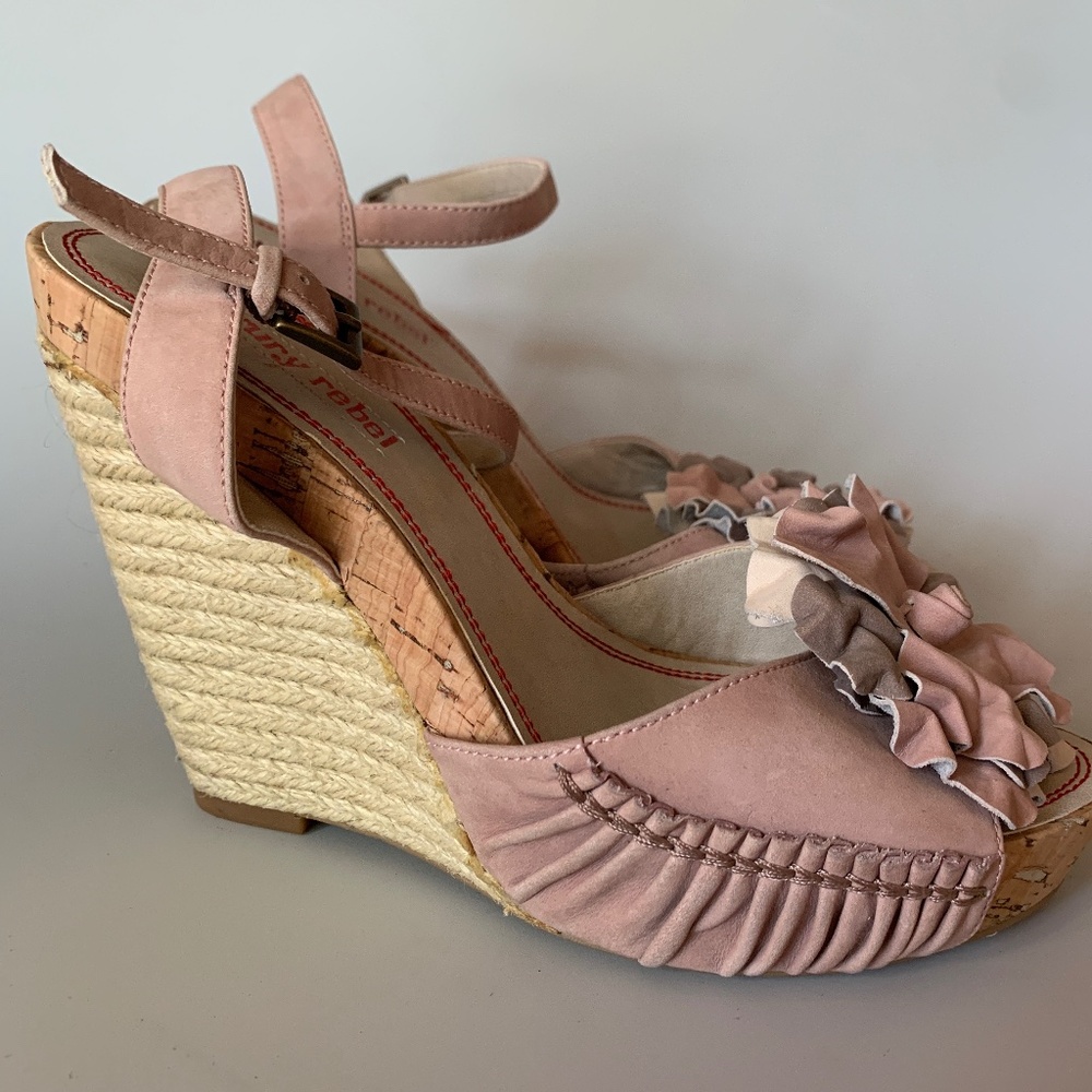 Luxury Rebel Wedges Size 8